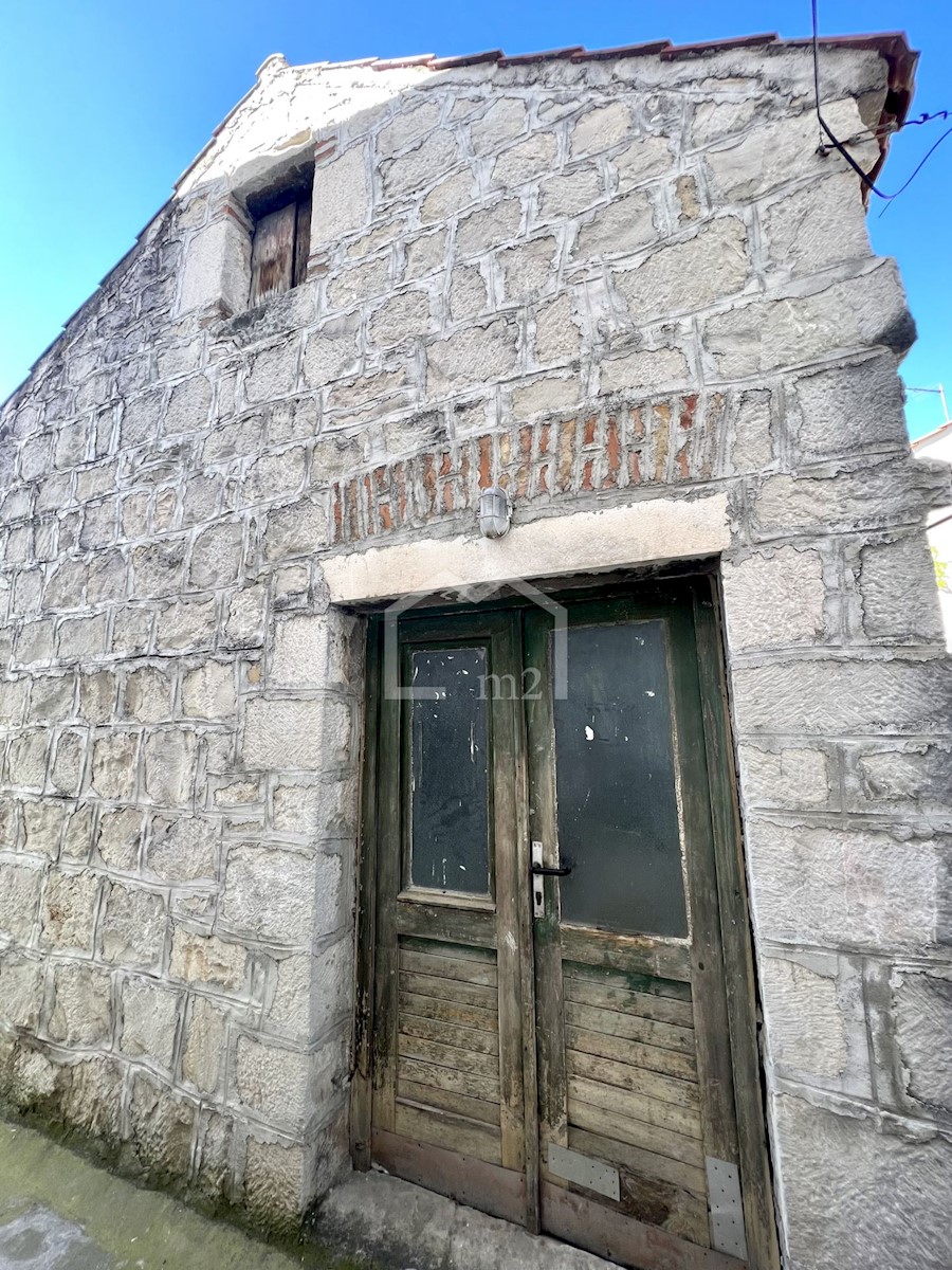 Dom Na predaj - SPLITSKO-DALMATINSKA KAŠTELA
