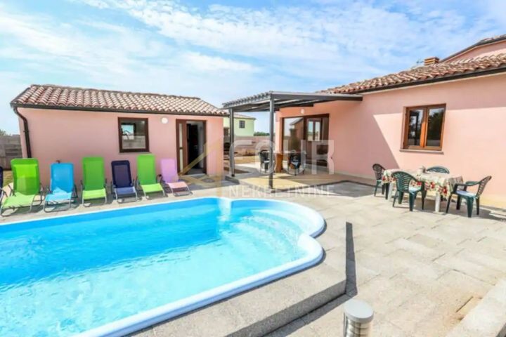 Casa in vendita 250 m² – Galižana
