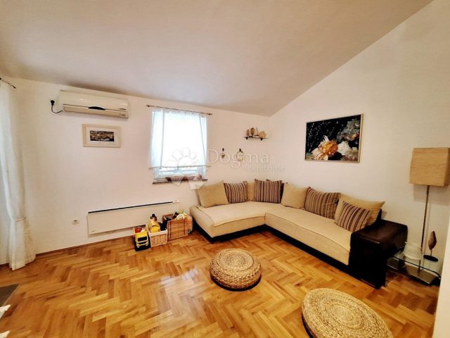 Appartement à vendre 62 m² – Malinska