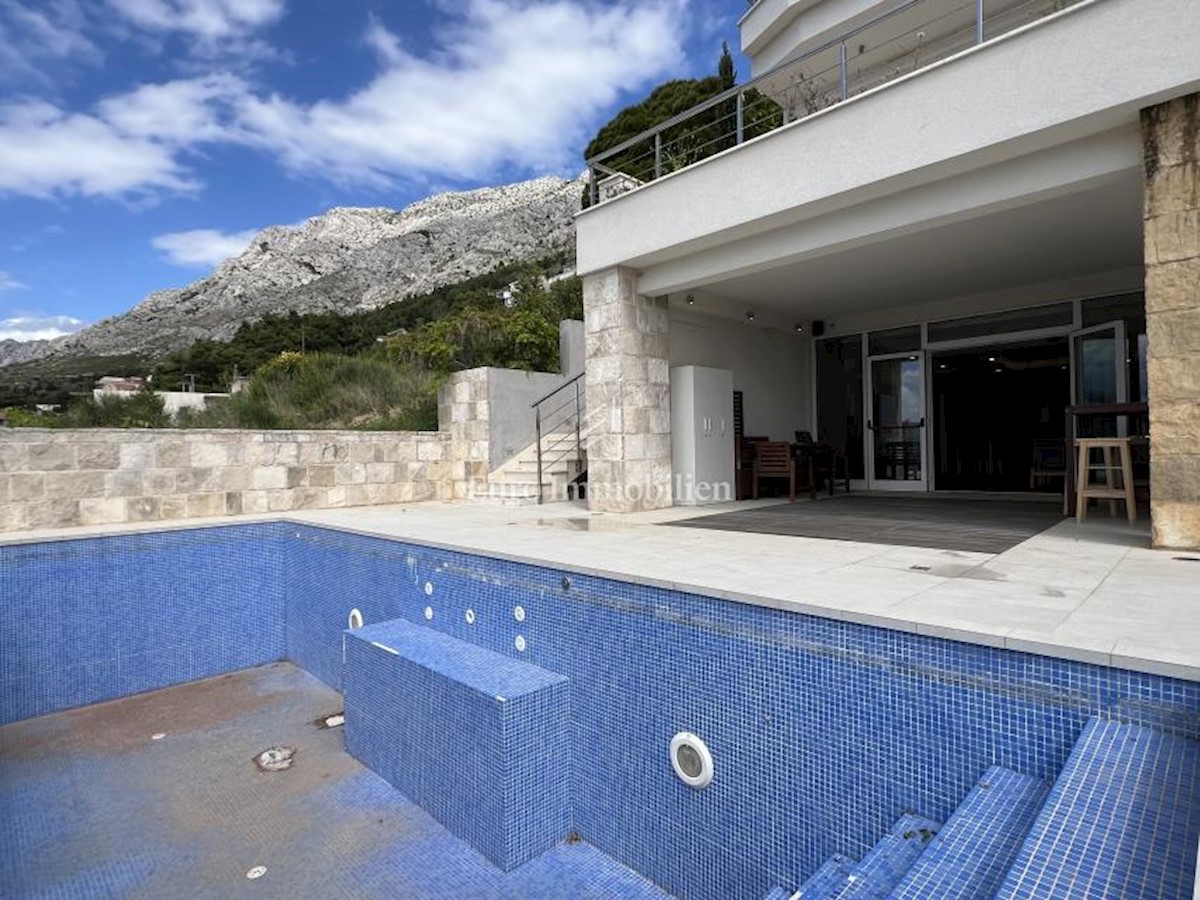 Apartment Zu verkaufen - SPLITSKO-DALMATINSKA OMIŠ