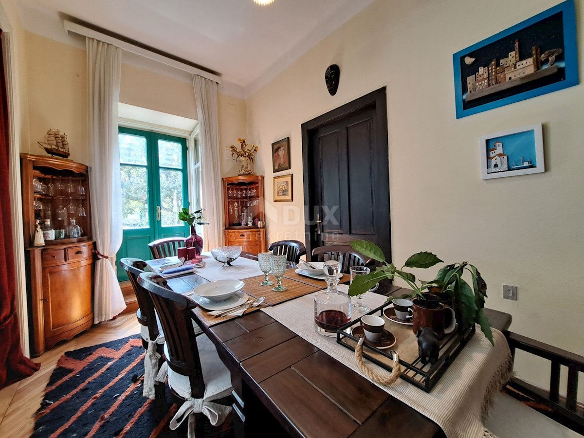 Flat For sale - PRIMORSKO-GORANSKA LOVRAN