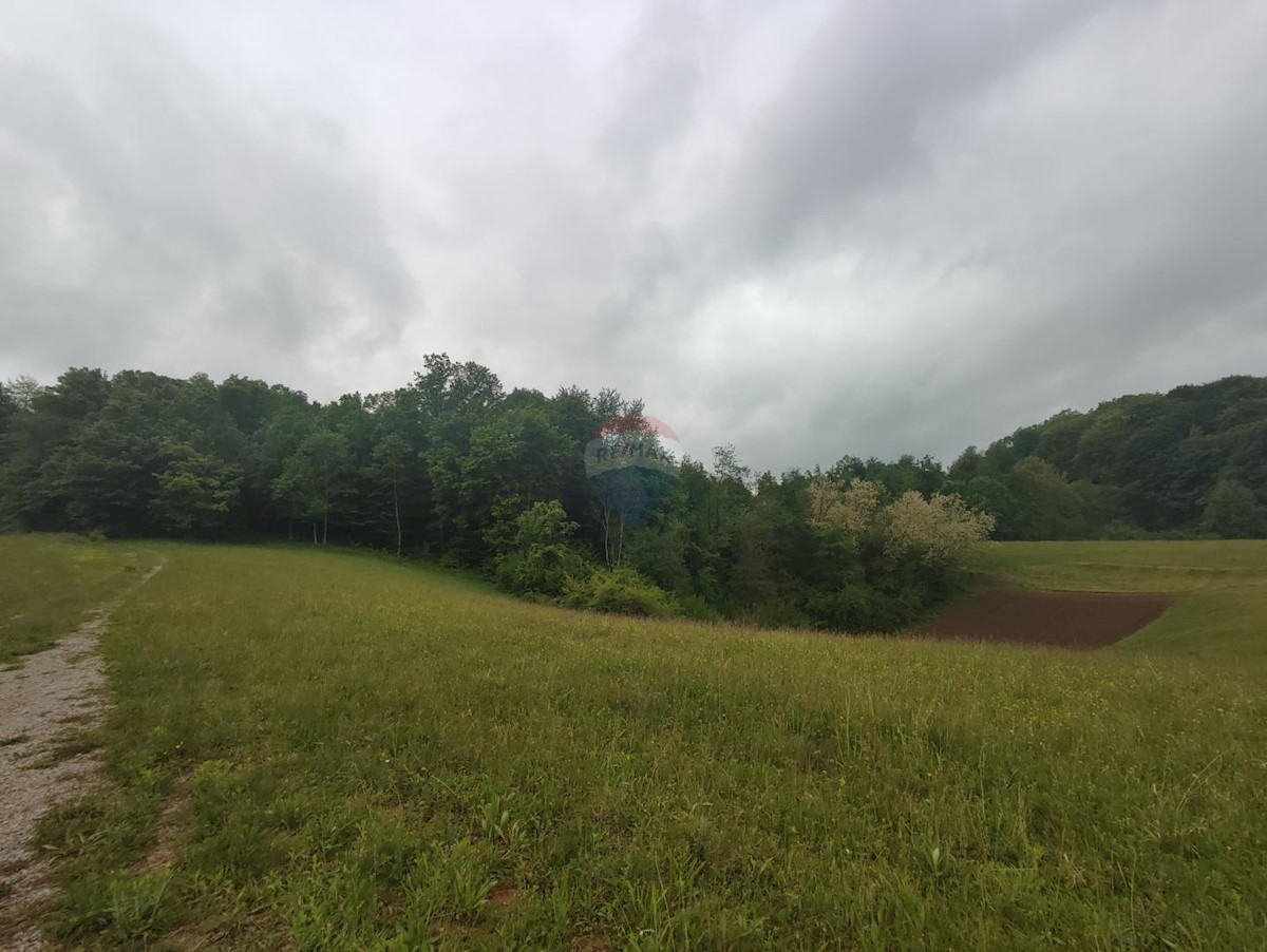 Grundstück Mrežnički Novaki zu verkaufen 37.000 €