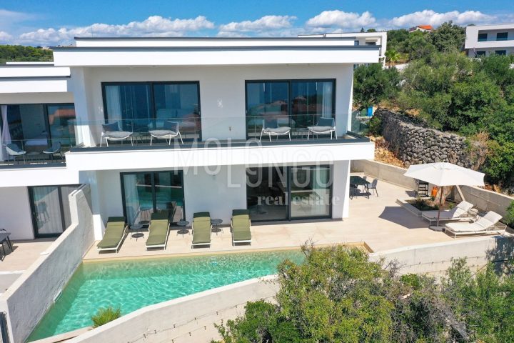 Casa in vendita 144 m² – Novalja