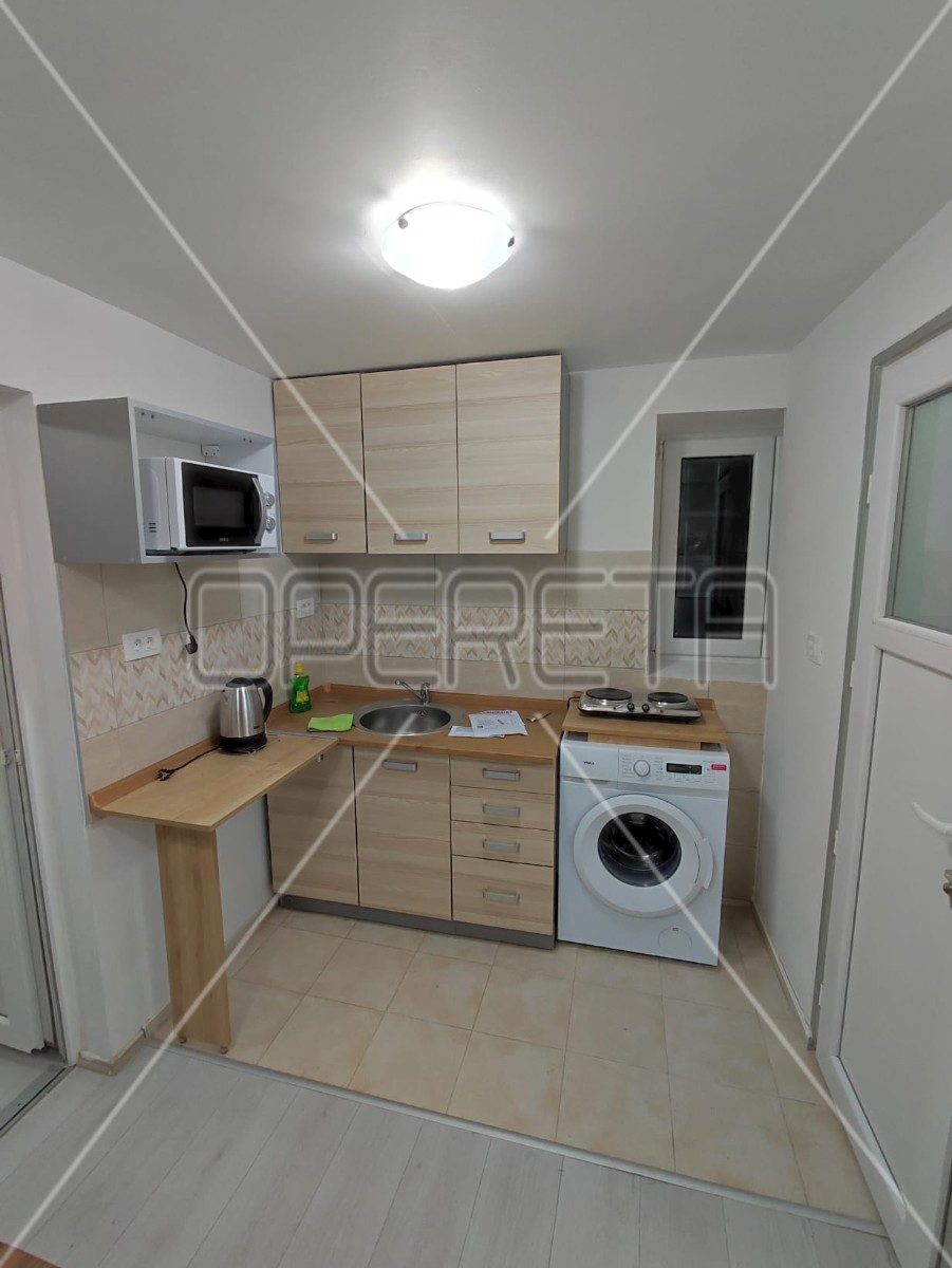 Apartmán Na prodej - SPLITSKO-DALMATINSKA KAŠTELA