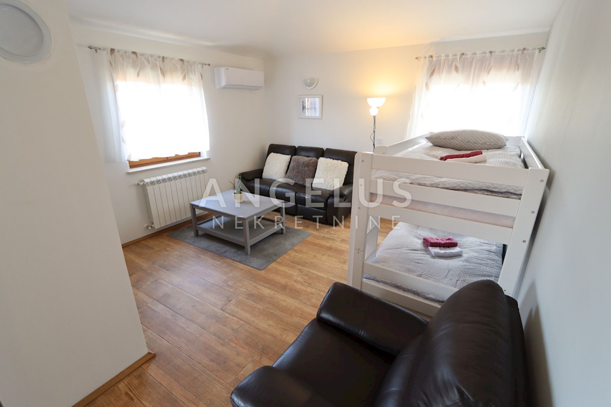 Apartmán K pronájmu - ISTARSKA POREČ