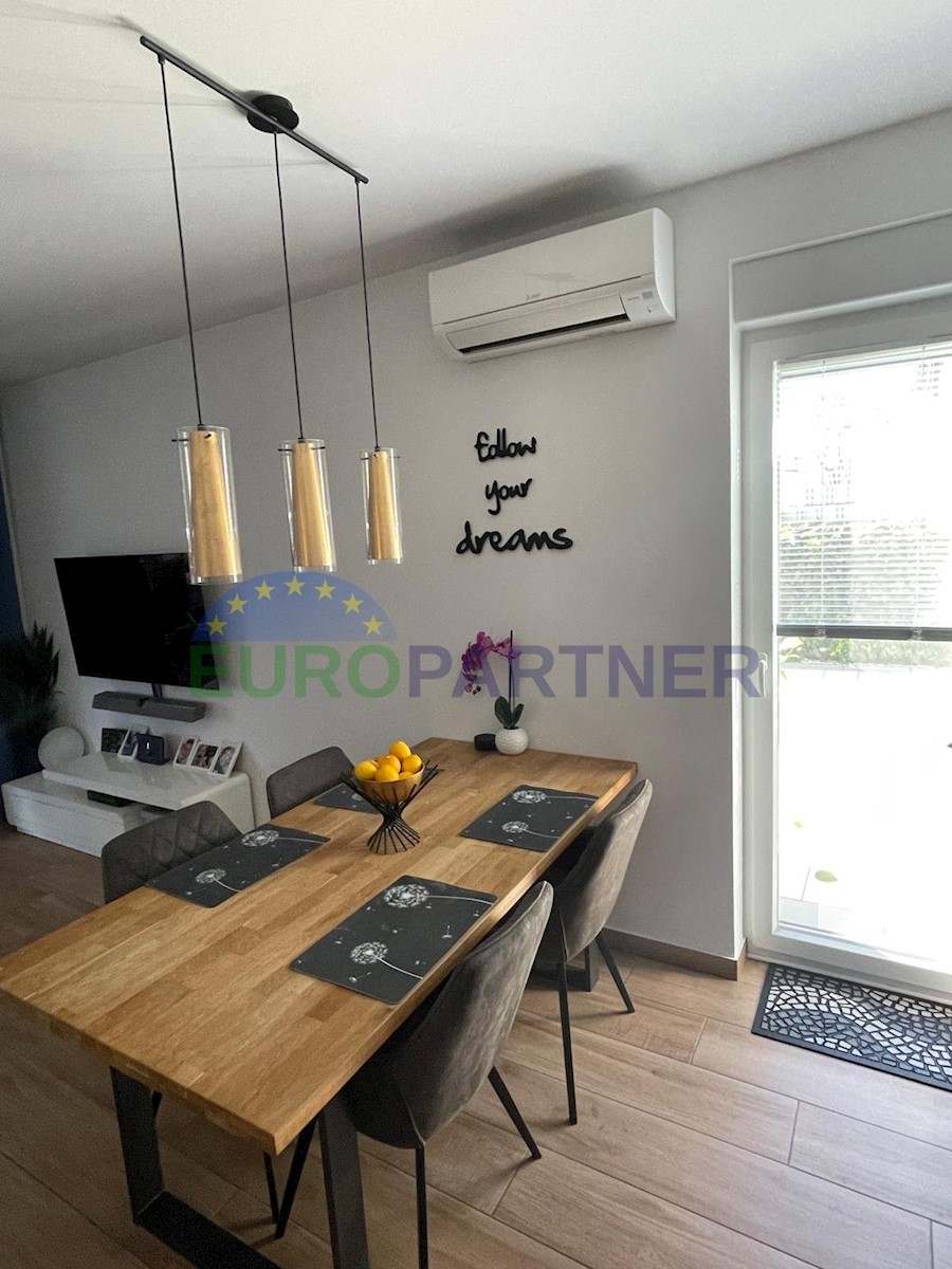 Apartment Zu verkaufen - SPLITSKO-DALMATINSKA TROGIR