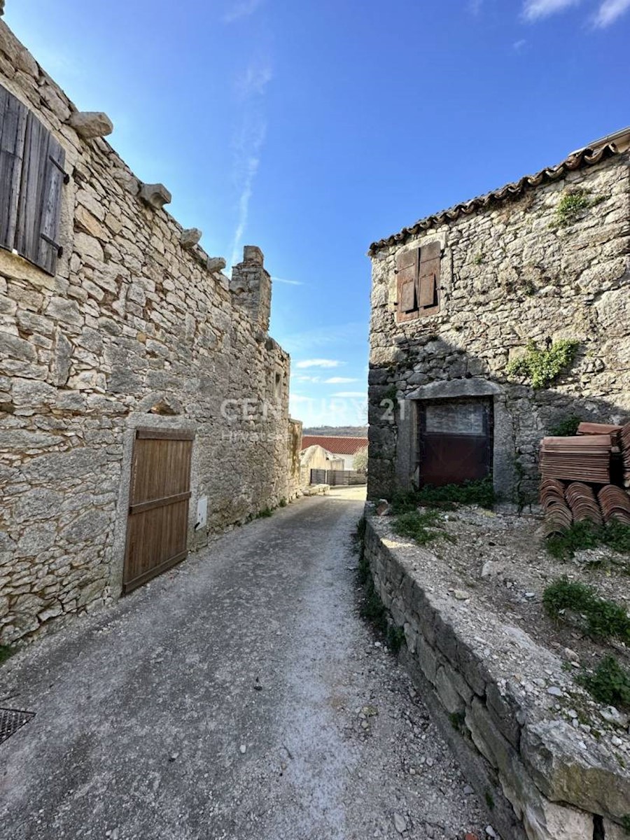 Dom Na predaj - ISTARSKA PIĆAN