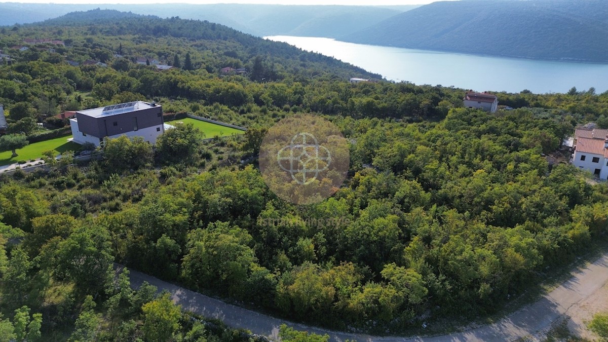 Land For sale - ISTARSKA RAŠA