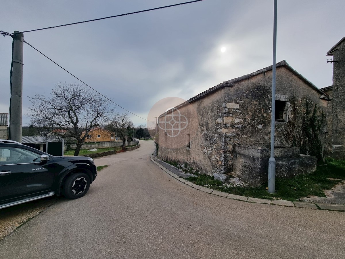 Kuća Na prodaju - ISTARSKA BARBAN