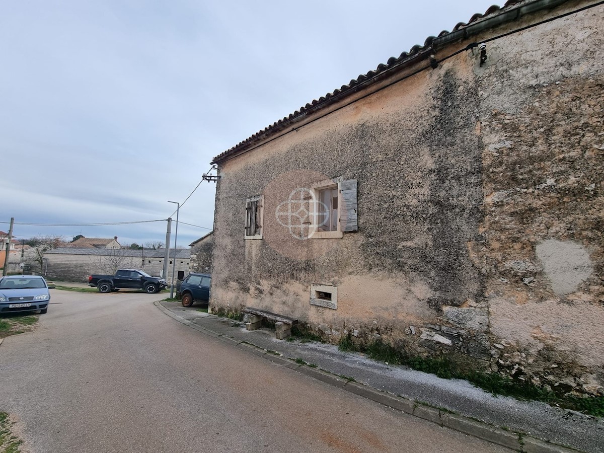 Kuća Na prodaju - ISTARSKA BARBAN