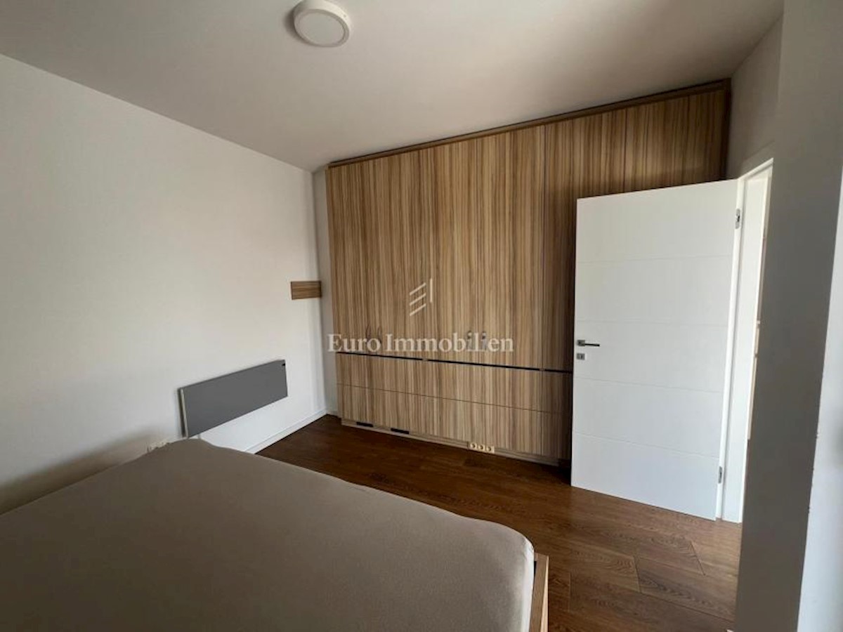 Flat For sale - ZADARSKA PRIVLAKA