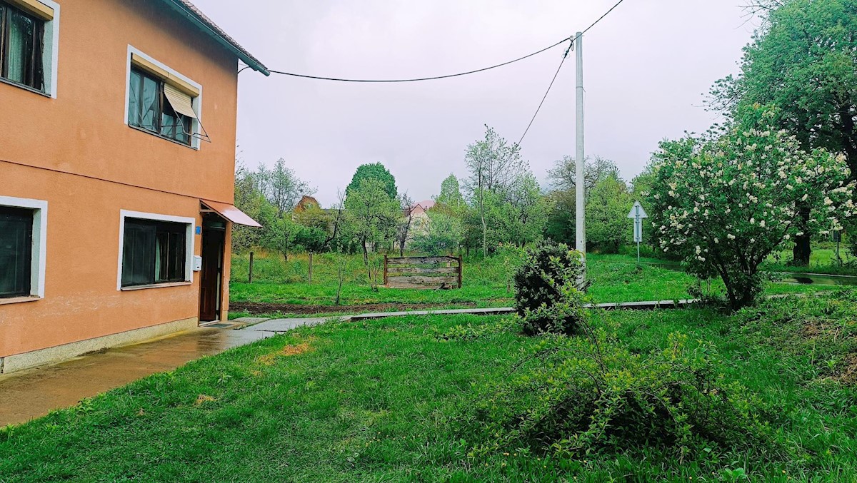 Dom Na predaj POTHUM PLAŠČANSKI