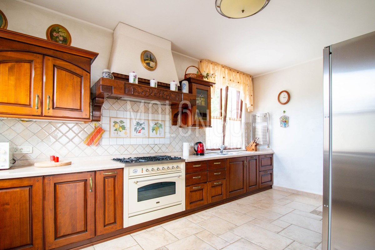 Casa In vendita - ISTARSKA UMAG