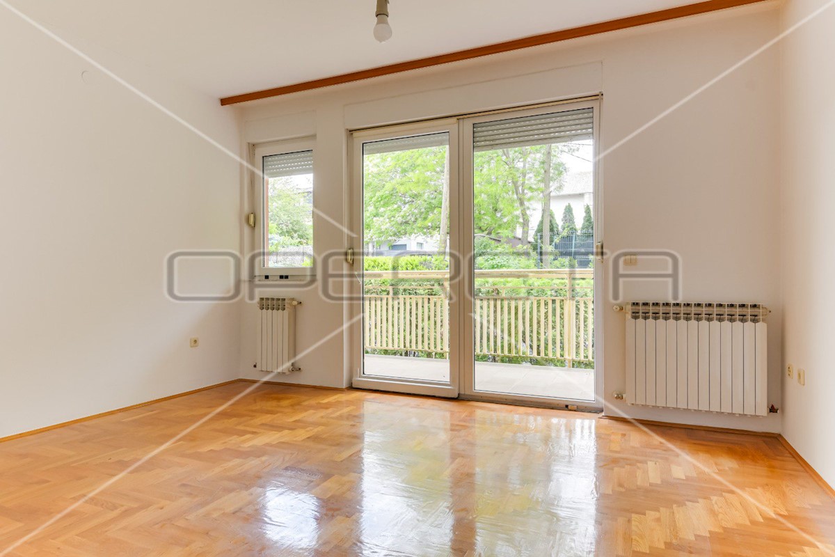 Apartmán Na predaj - GRAD ZAGREB ZAGREB