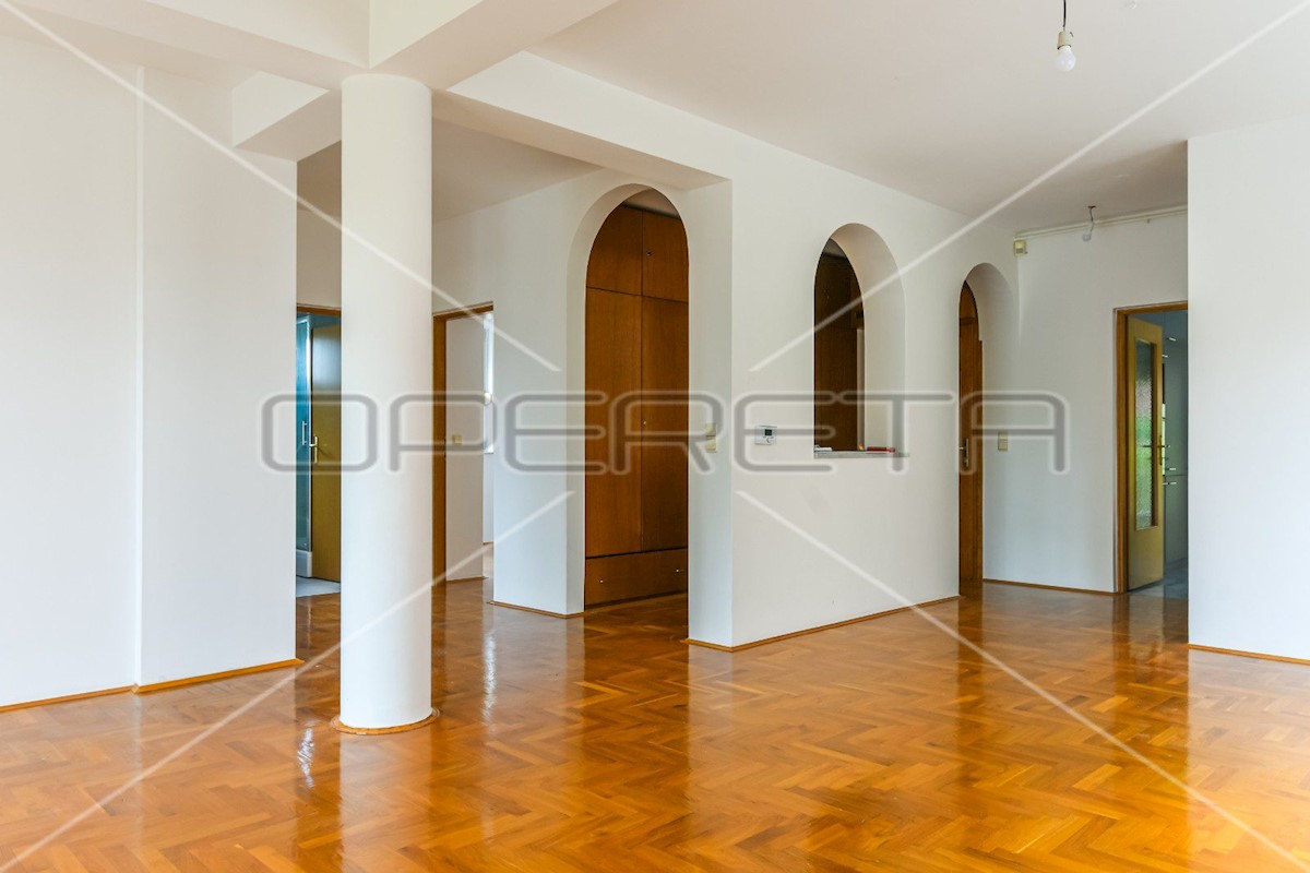 Apartmán Na predaj - GRAD ZAGREB ZAGREB