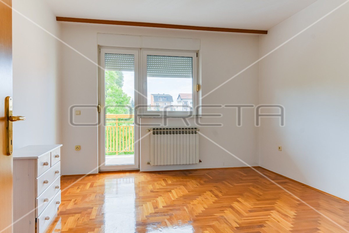 Apartmán Na predaj - GRAD ZAGREB ZAGREB