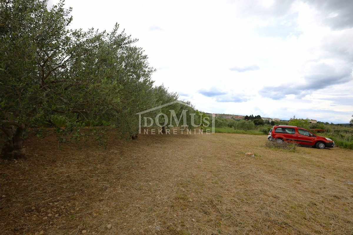 Land For sale - ŠIBENSKO-KNINSKA ŠIBENIK