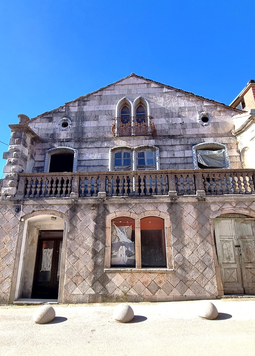 Casa In vendita - SPLITSKO-DALMATINSKA SINJ