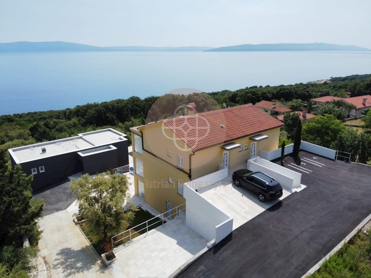 House For sale - ISTARSKA RAŠA