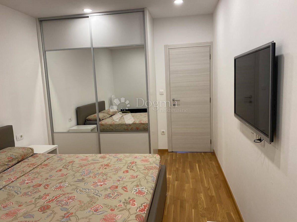 Apartmán Na predaj - SPLITSKO-DALMATINSKA SPLIT