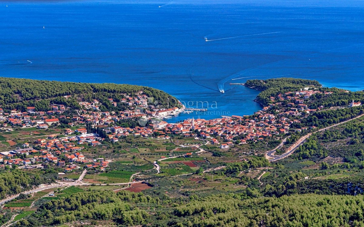 Land For sale - SPLITSKO-DALMATINSKA HVAR