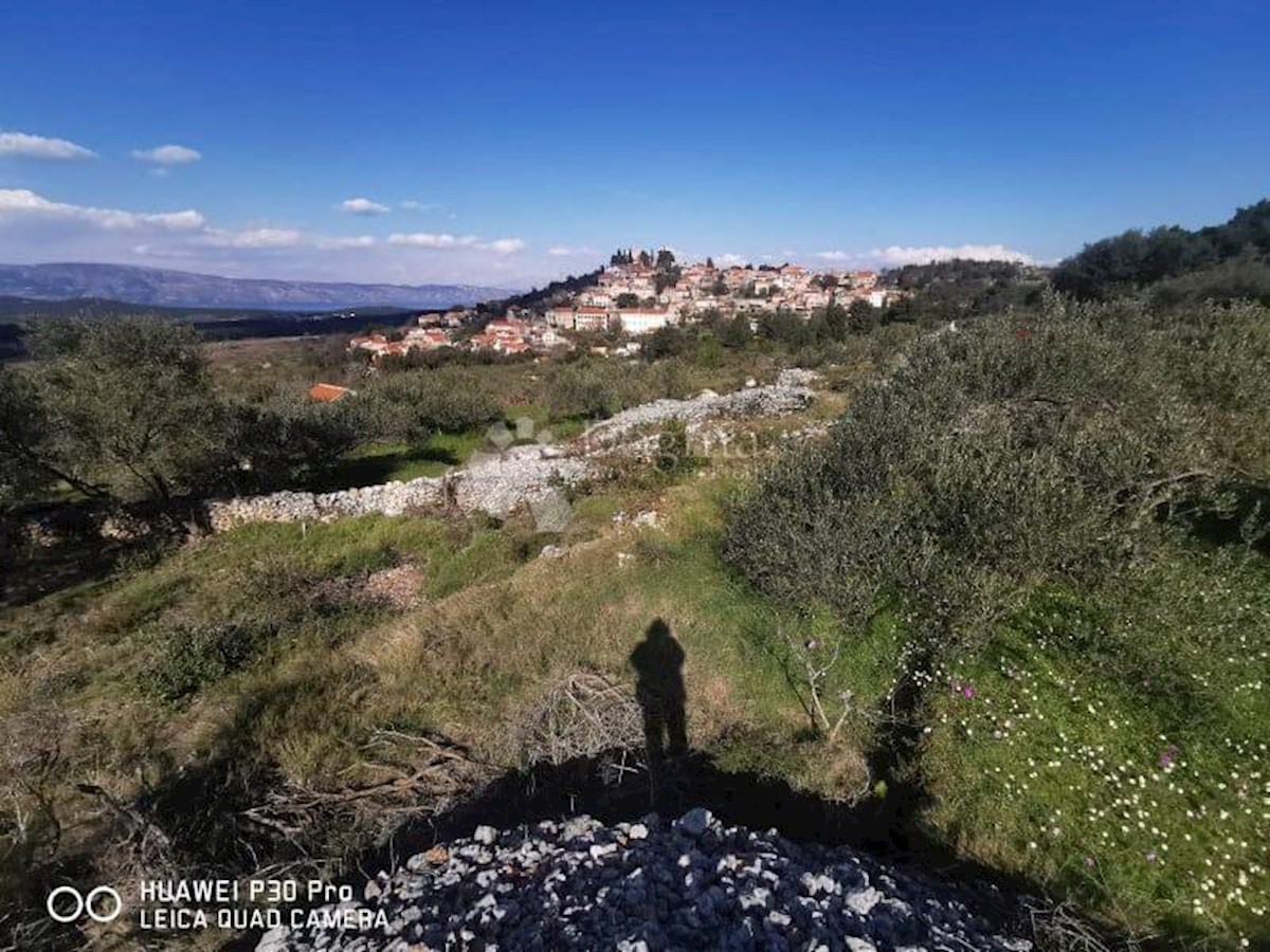 Land For sale - SPLITSKO-DALMATINSKA HVAR