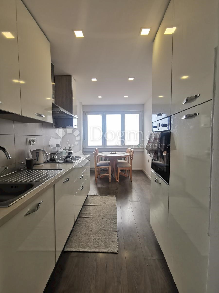 Flat For sale - PRIMORSKO-GORANSKA RIJEKA