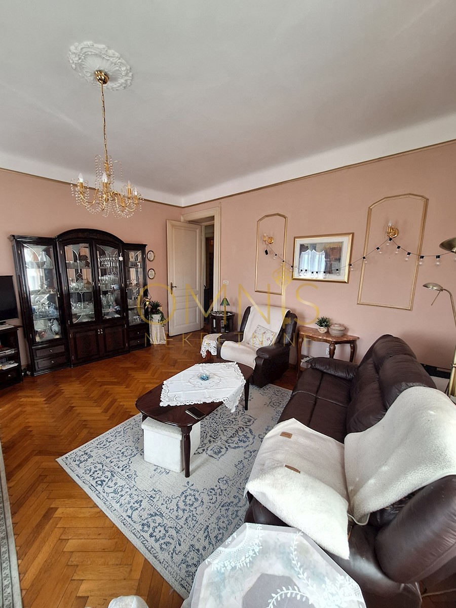 Apartment Zu verkaufen - PRIMORSKO-GORANSKA RIJEKA