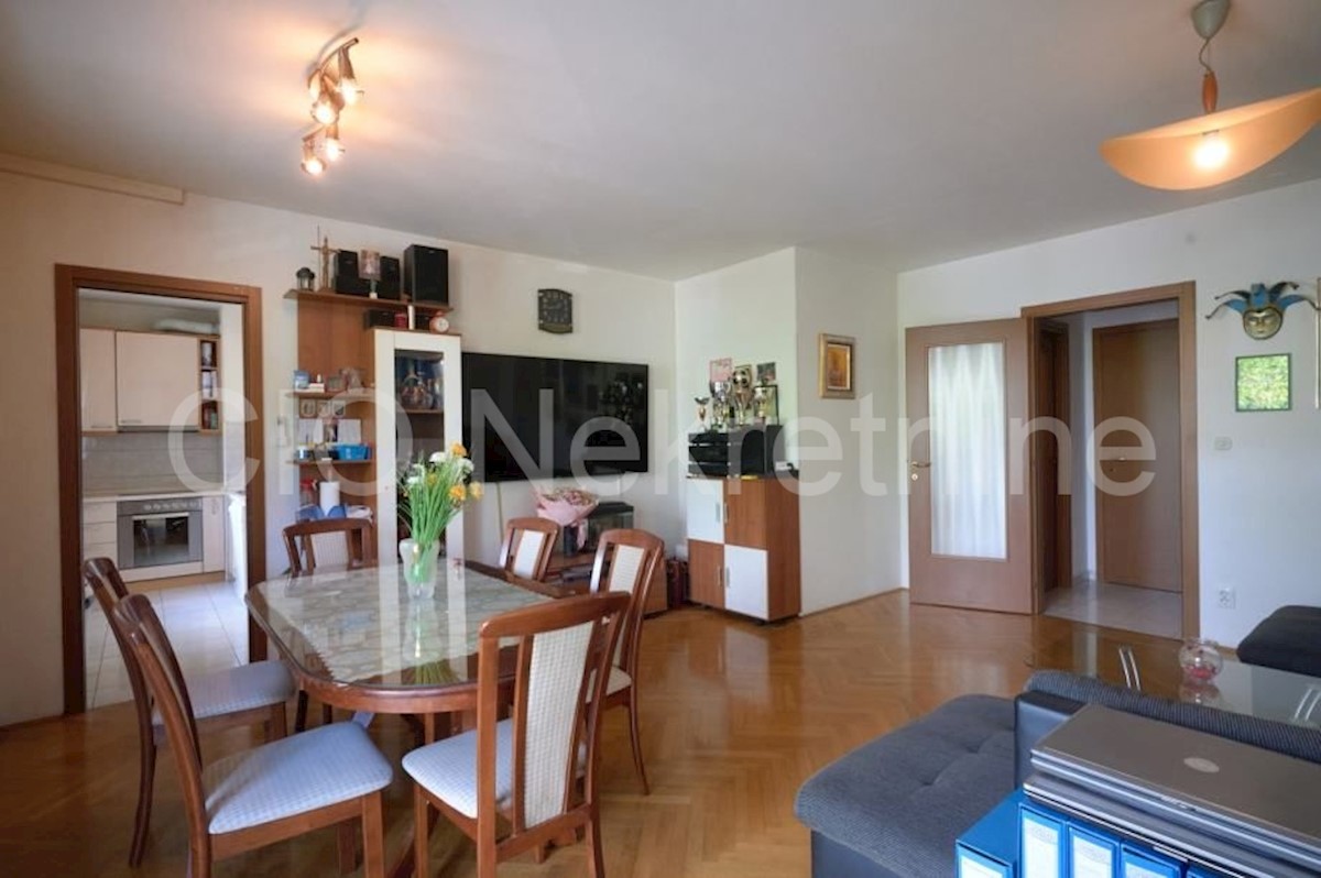 Appartamento In vendita - SPLITSKO-DALMATINSKA SPLIT