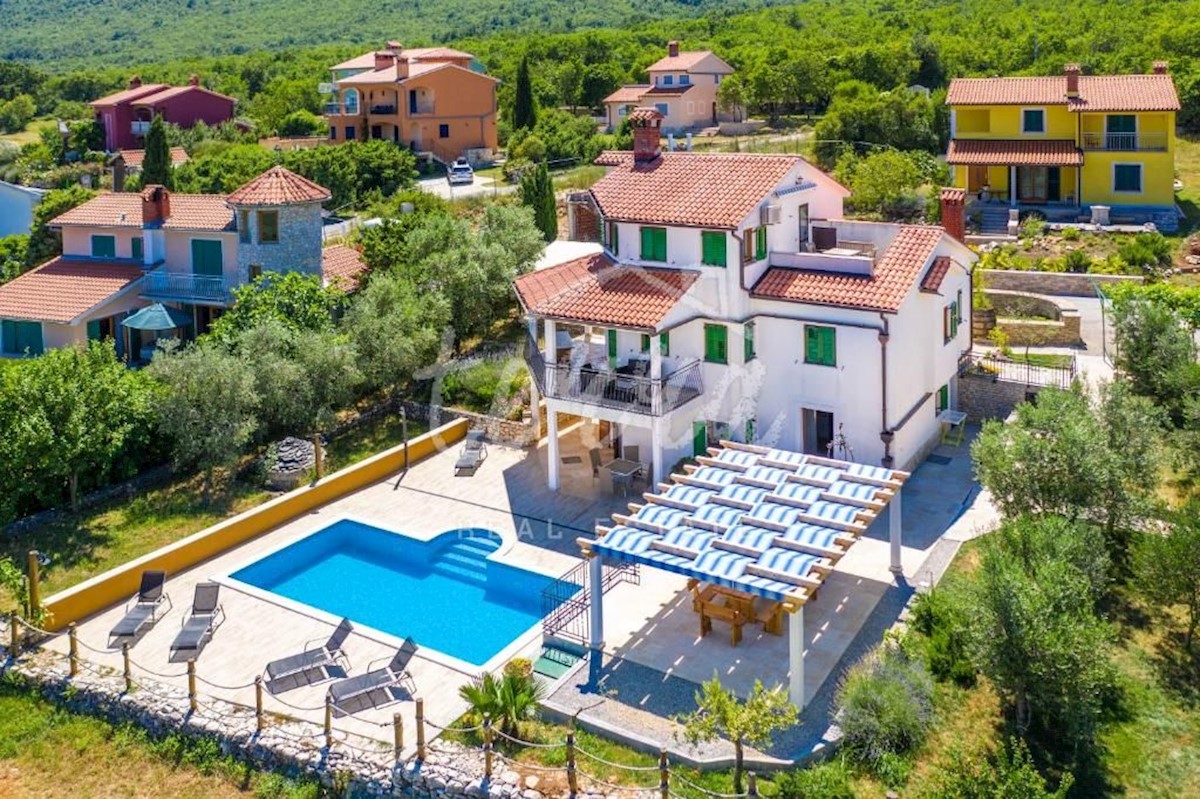 House For sale - Istarska Labin - foto 2/36