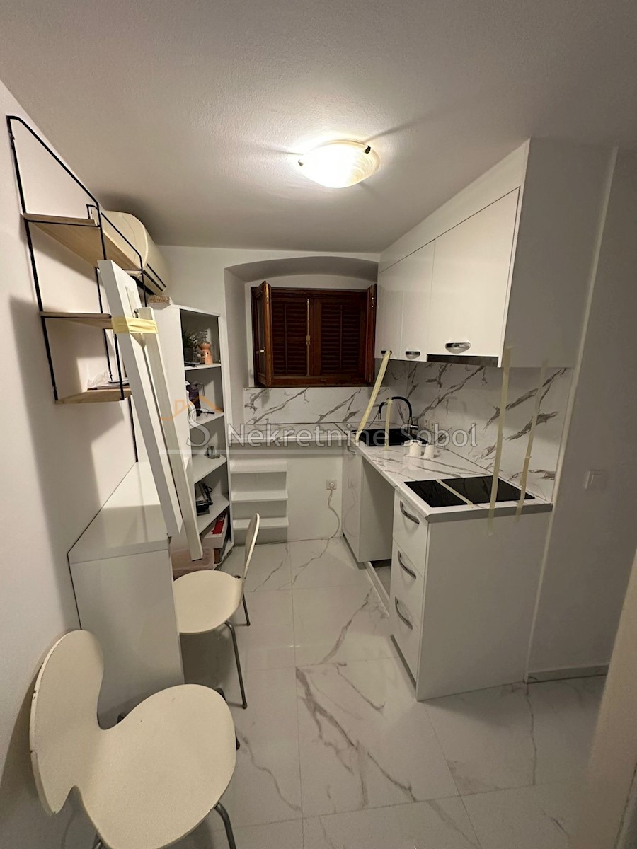 Appartamento In vendita - PRIMORSKO-GORANSKA CRES