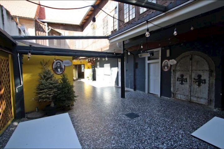 Haus zu verkaufen 500 m² – Donji Grad