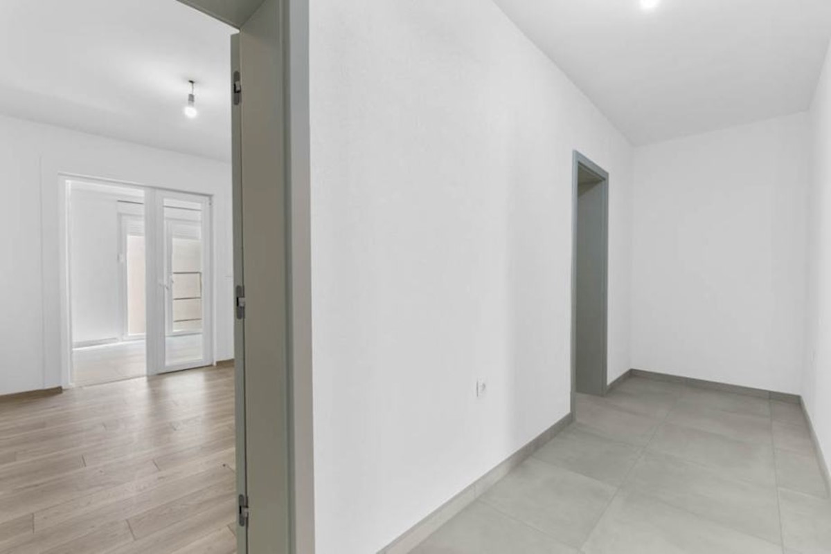 Apartmán Na predaj - ISTARSKA POREČ