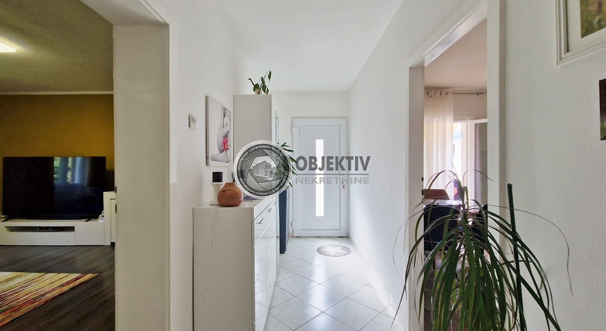 Apartment Zu verkaufen - SPLITSKO-DALMATINSKA SPLIT