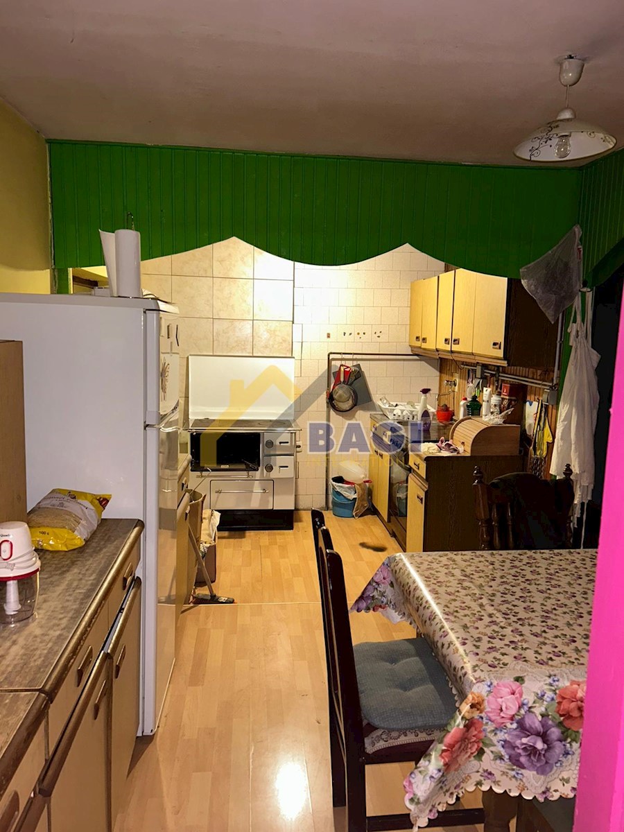 Haus Zu verkaufen - KOPRIVNIČKO-KRIŽEVAČKA KRIŽEVCI