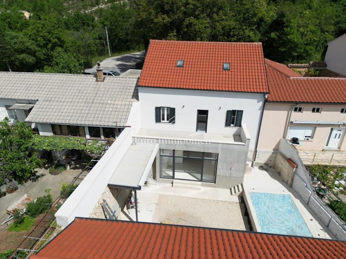 Casa In vendita - PRIMORSKO-GORANSKA VINODOLSKA OPĆINA