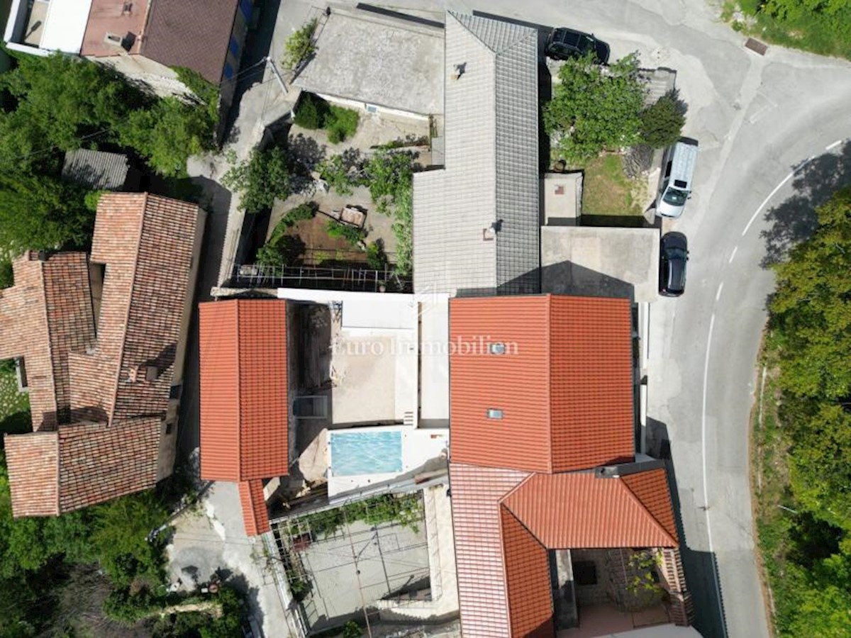 Casa In vendita - PRIMORSKO-GORANSKA VINODOLSKA OPĆINA