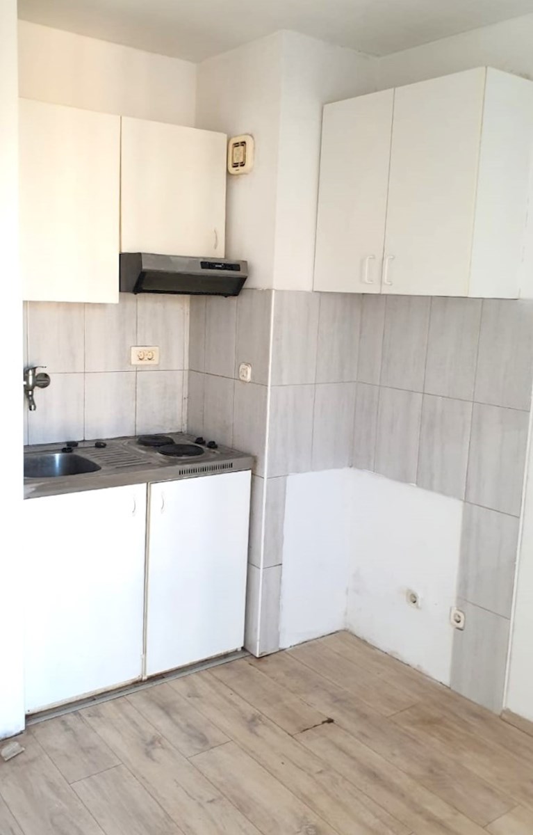 Apartma Na predaj - SPLITSKO-DALMATINSKA SPLIT