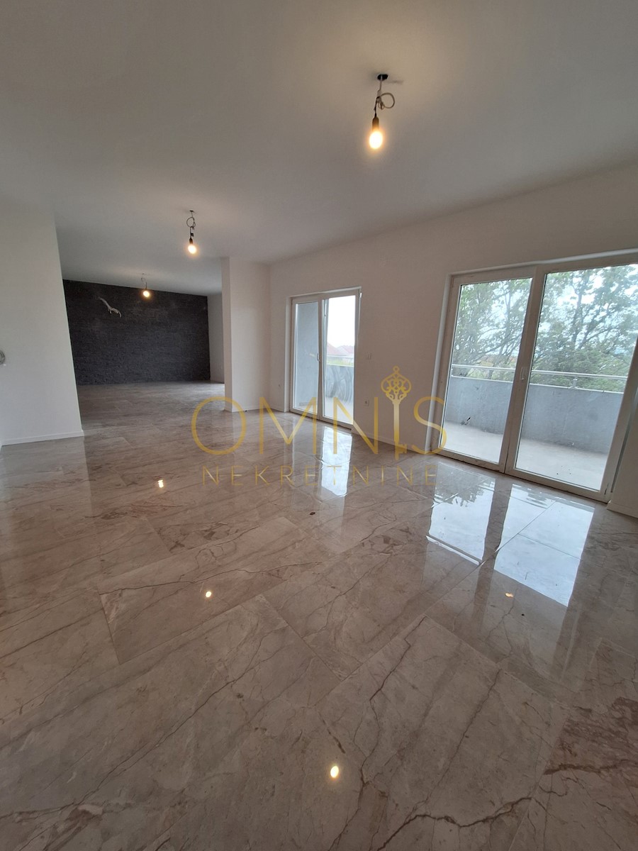Apartment Zu verkaufen - PRIMORSKO-GORANSKA KASTAV