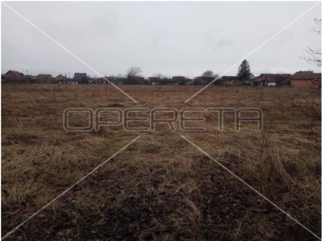 Terrain à vendre 30020 m² – Nova Gradiška