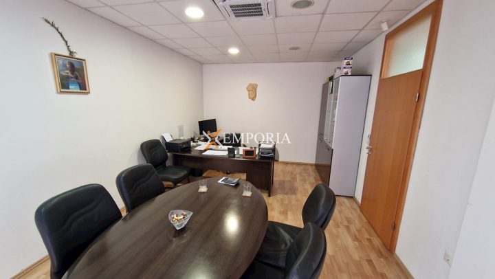 Business premises for sale 257 m² – Smiljevac