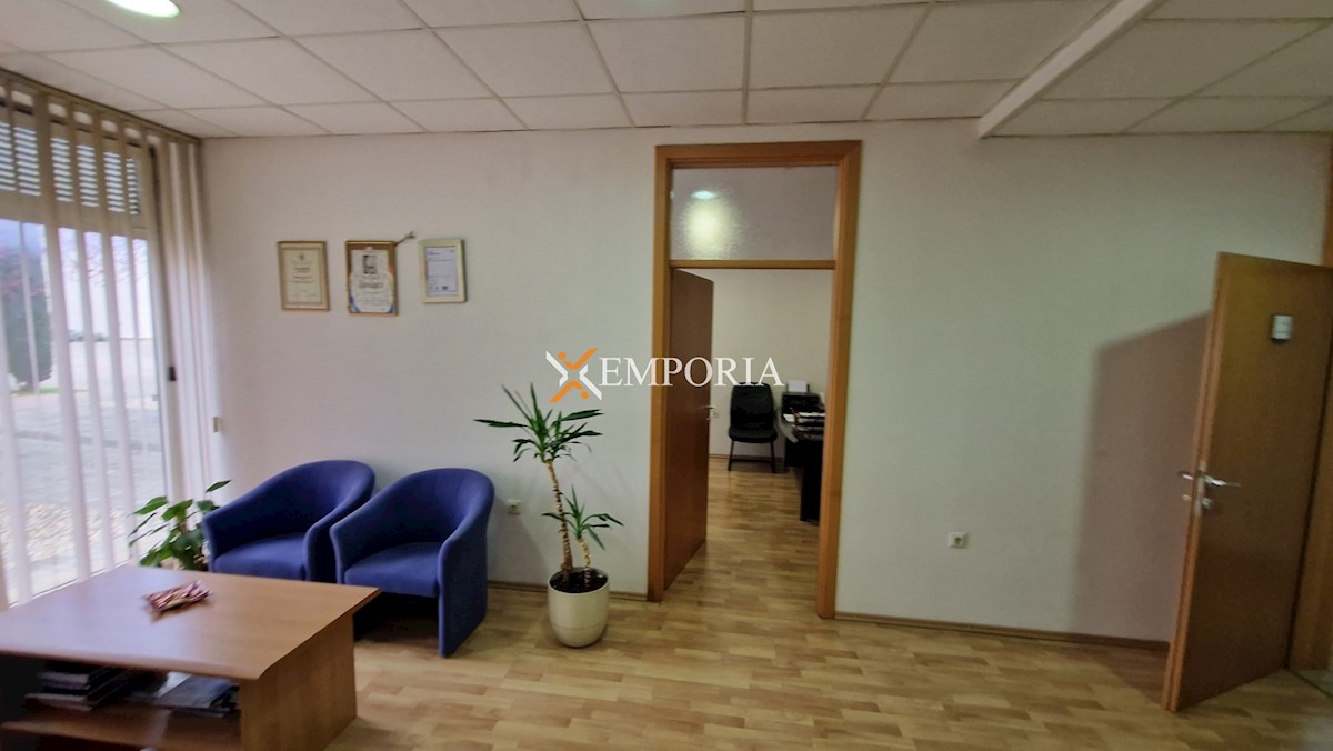 Business premises For sale - ZADARSKA ZADAR