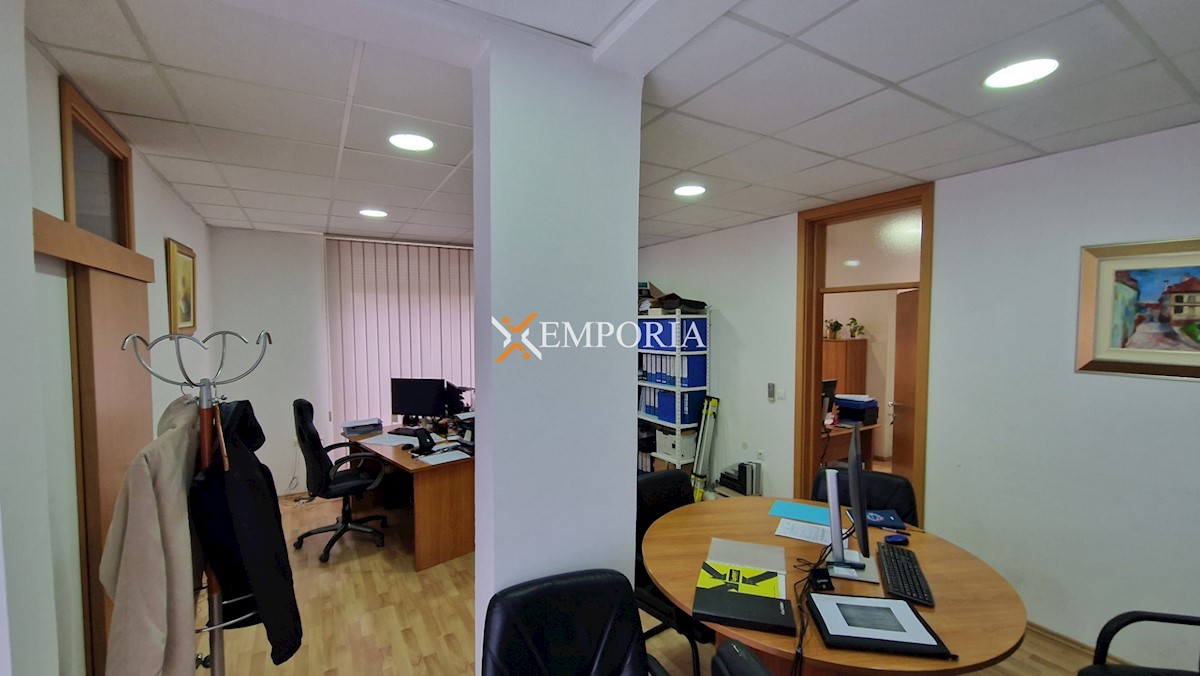 Business premises For sale - ZADARSKA ZADAR