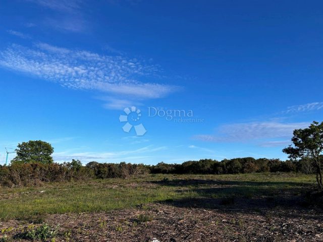 Terrain à vendre 2858 m² – Medulin