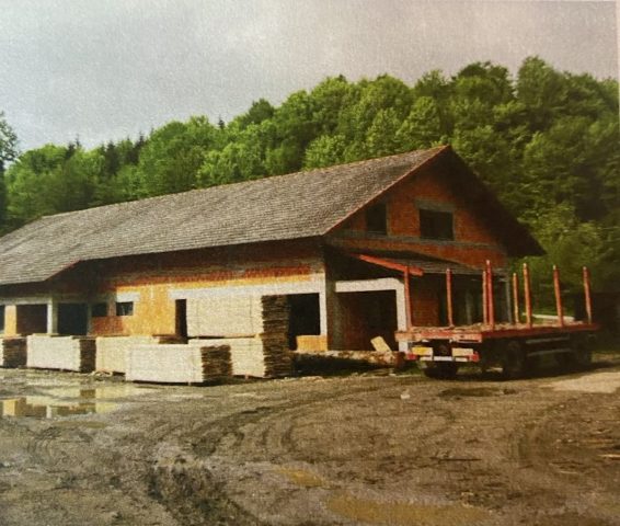 Poslovni prostori Naprodaj - Primorsko-goranska Brod Moravice - foto 2/5