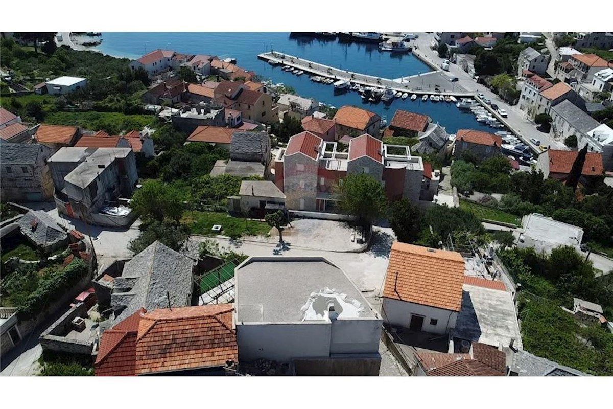 Dom Na predaj - SPLITSKO-DALMATINSKA BRAČ