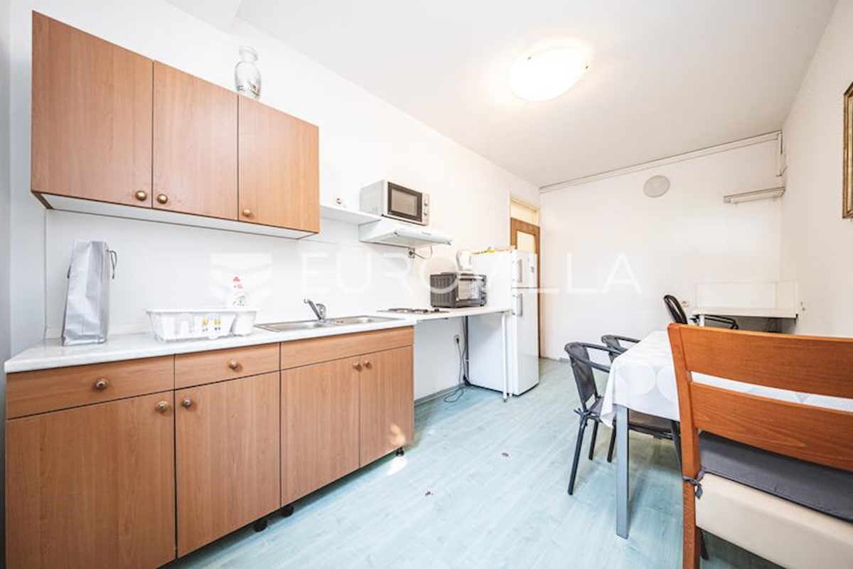 Apartment Zu verkaufen TREŠNJEVKA