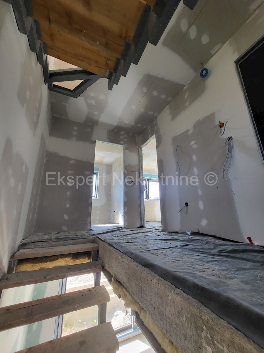 Casa In vendita - SPLITSKO-DALMATINSKA TROGIR