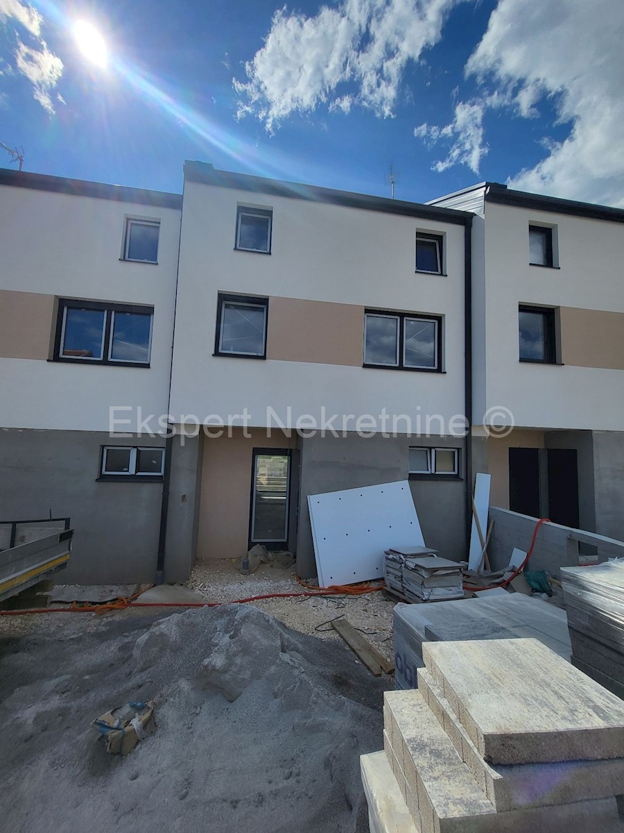 Apartmán Na predaj - SPLITSKO-DALMATINSKA TROGIR