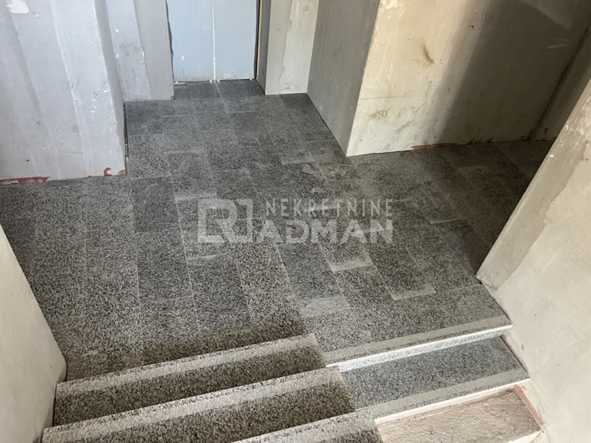 Mieszkanie Na sprzedaż - SPLITSKO-DALMATINSKA SINJ